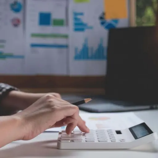 Look for optimal solutions. Profession "Financial consultant" - a detailed overview - Josazoto